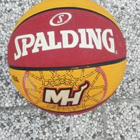 Pallone basket 