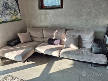 Divano con penisola