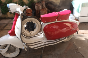 Lambretta innocenti 125