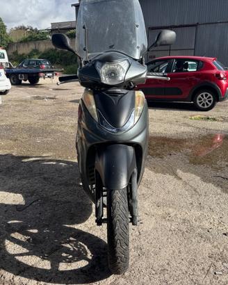Honda SH 300 Sport