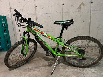 Bicicletta bambino eta' 7 -12 anni