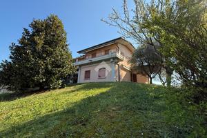 BIFAMILIARE A POZZOLENGO