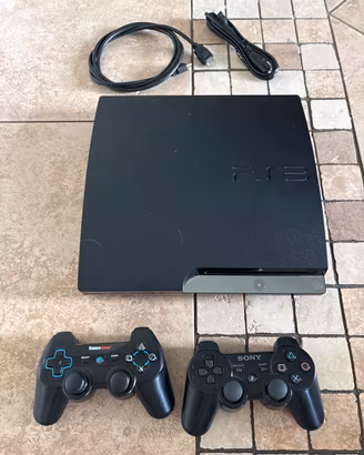 PlayStation 3 Slim 160 GB scatola origianle giochi