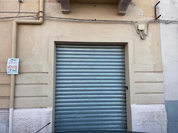 Locale commerciale c1