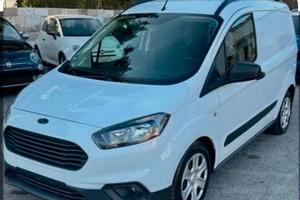 Ford transit courier