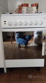 cucina con forno