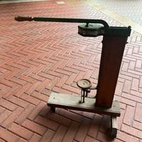 Tappatrice bottiglie per tappi di sughero anni 40