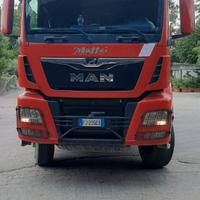 Trattore Stradale MAN 500 + Sem. Bertoja