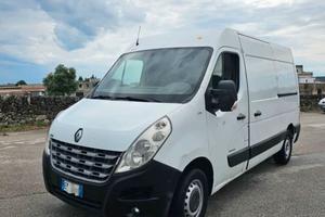 Renault master