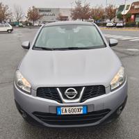 NISSAN QASHQAI 1.6 BENZINA ANNO 2010