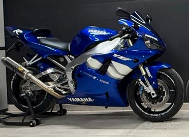 Yamaha yzf r1