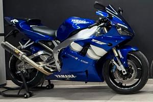 Yamaha yzf r1