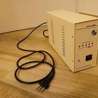 Stabilizzatore di tensione Medel 