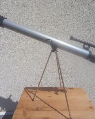 Telescopio in plastica