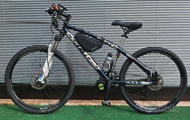 MTB DIVENTA E-BIKE MOTORE 80 NM BATTERIA 720W