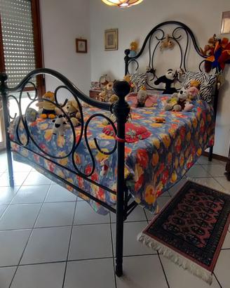 Letto matrimoniale