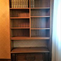 Libreria in noce + cassapanca