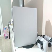 Playstation 5 Digital Console + 2 Controller