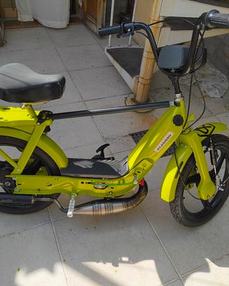Piaggio ciao px