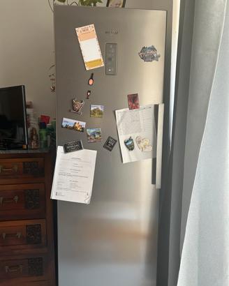 Freezer Whirlpool 263L