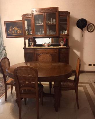 Tavolo in noce