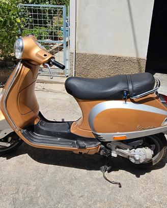 Vespa 50 ET4