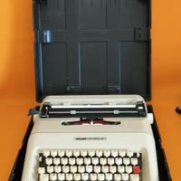 Macchina da scrivere Olivetti Lettera 35