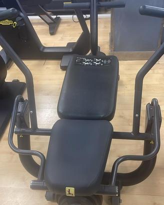 Attrezzatura palestra Technogym