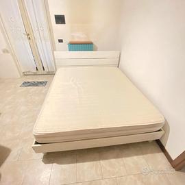 Letto con materasso 