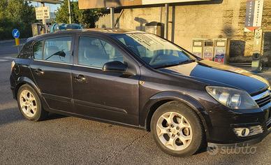 Opel Astra 1.7 diesel anno 2004
