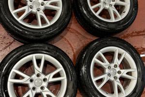 CERCHI IN LEGA GOMMATI 215 / 60 / R17