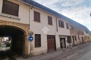 MONOLOCALE A AGRATE BRIANZA