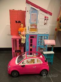 Barbie con la casa,auto e 2 armadi