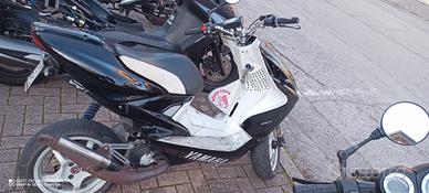 Yamaha aerox 50