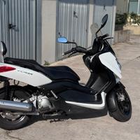 Scooter Xmax yamaha  con ABS , 10.000Km PERFETTO!
