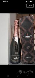 bottiglia ferrari