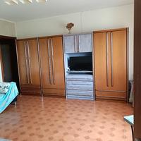 Mobile con due letti interni