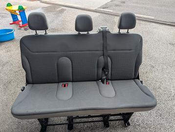 Sedili interni Opel Vivaro (2001/2014)