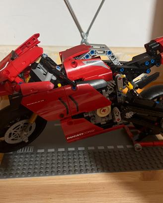 Ducati Lego Panigale