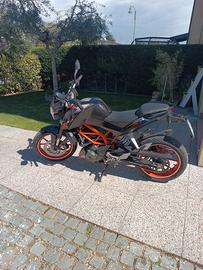 Ktm duke 390