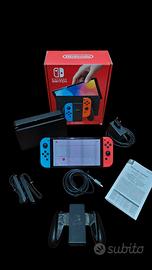 Nintendo Switch OLED (Blu/Rosso Neon) - Set Comple