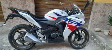 Honda cbr 125