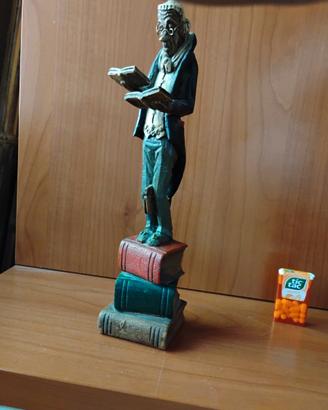 statuetta professore / bibliotecario
