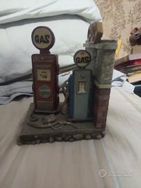 Soprammobile Benzina