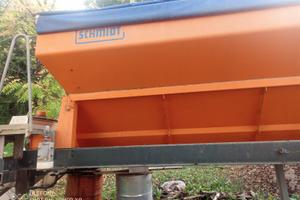 SPARGISALE PER AUTOCARRO SPAZZANEVE SCHMIDT