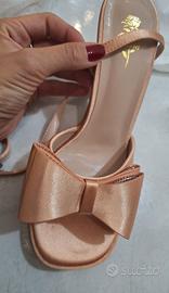 Scarpe nuove mai usate 