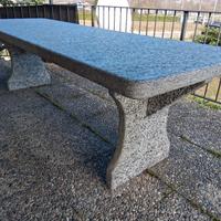 tavolo sasso  serizzo.  