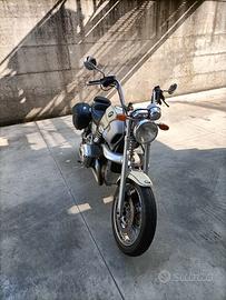 BMW R1200C Classic