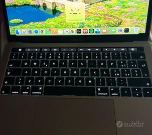 MacBook Pro 13" Touch Bar 2016