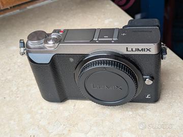 Panasonic Lumix GX80 con 3 batterie e scatola orig